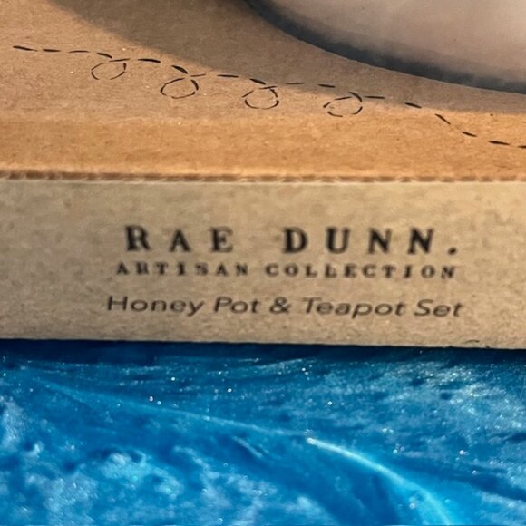 Rae Dunn Queen Bee Teapot & Honey Pot Set NIB - Picture 6 of 7